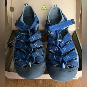 Keen Kids Navy and Gray Adventure Sandals